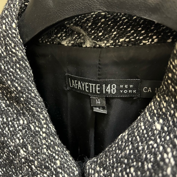 Fall Jacket - Lafayette - Picture 4 of 4